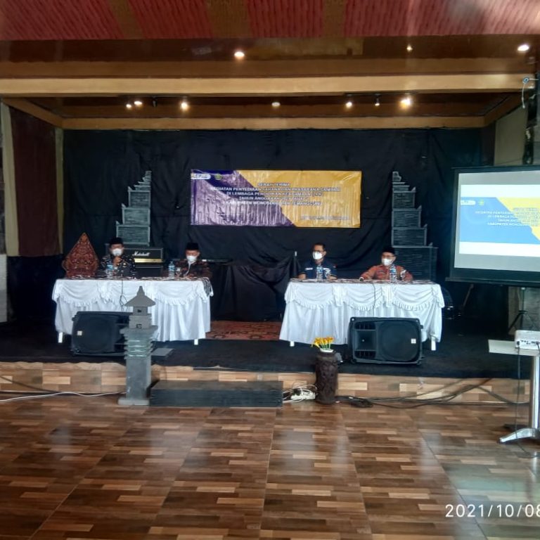 Serah Terima Bantuan Sanitasi Untuk Lembaga Pendidikan Keagamaan Pondok Pesantren