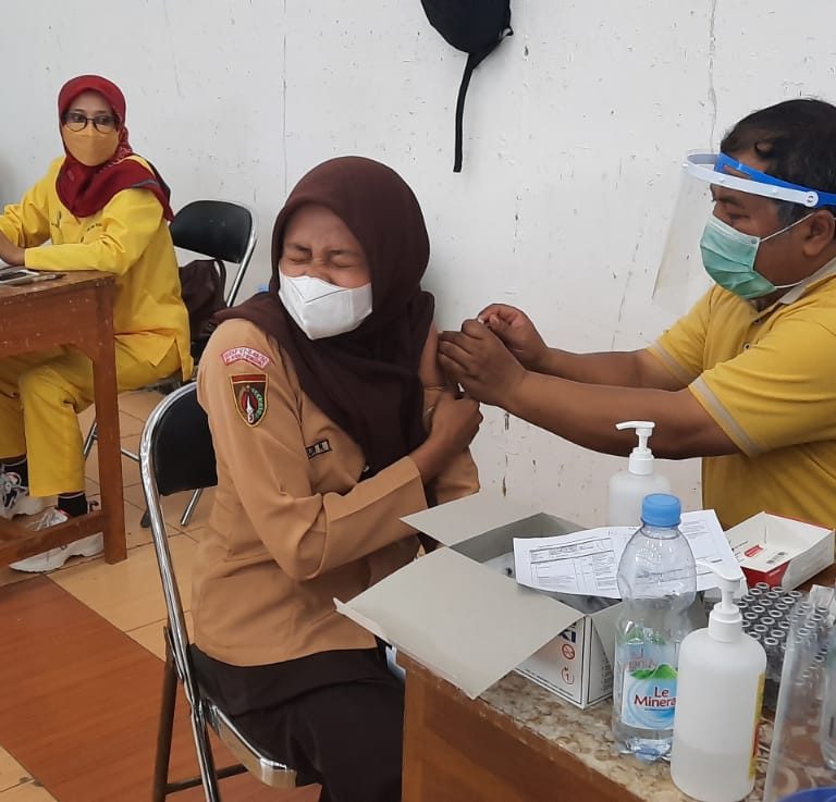Siswa MAN 2 Antusias Ikuti Vaksinasi Covid-19