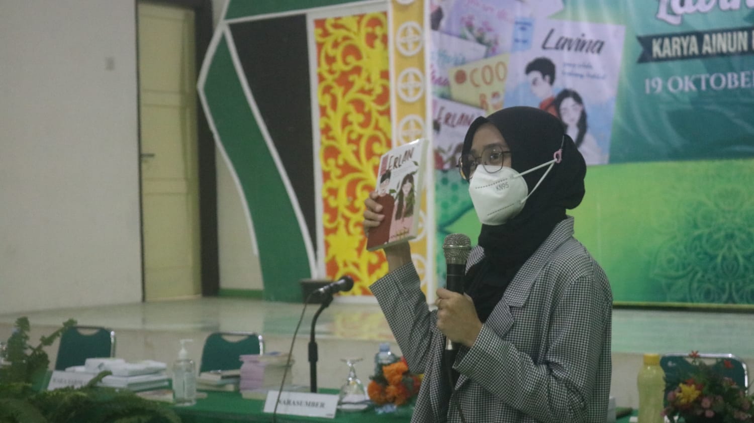 Tingkatkan Literasi, MAN 1 Kebumen adakan Bedah Buku