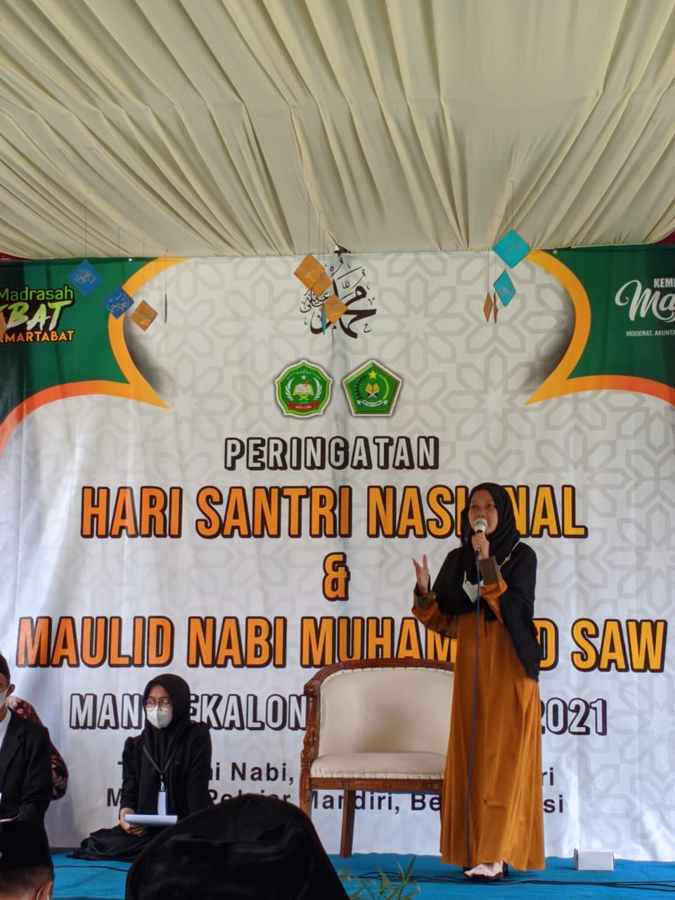 Alfina Santri Multi Talenta, Dai Muda Berbakat.