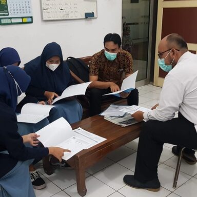 Magang, Kenalkan Siswa tentang Dunia Kerja