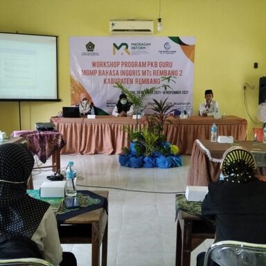 Tingkatkan Mutu KBM, MGMP Bahasa Inggris Adakan Workshop PKB