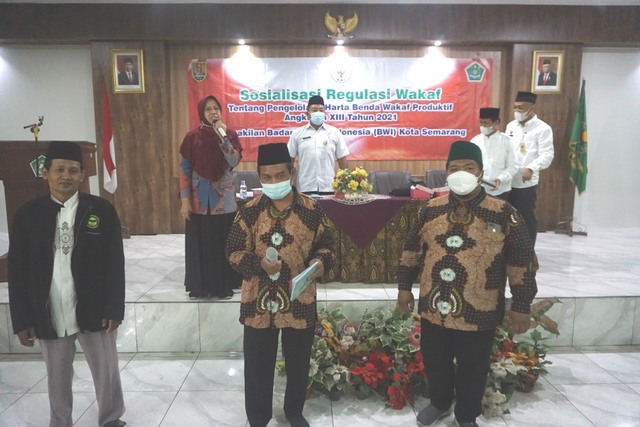 Nazir Terpilih Diminta Kelola Tanah Wakaf dengan Baik