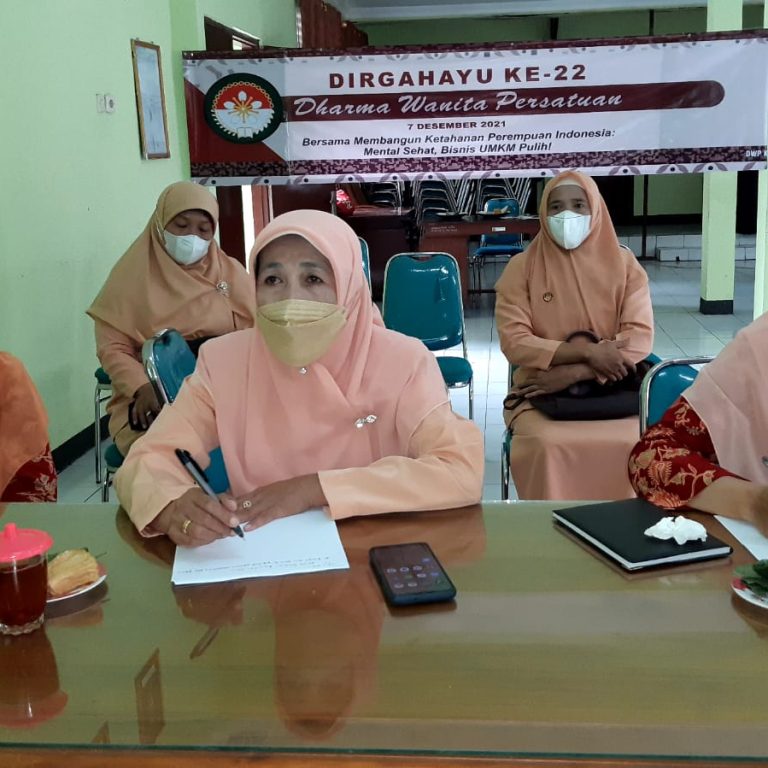 DWP Kankemenag Kota Magelang Ikuti Webinar Dalam Rangka HUT DWP Ke-22