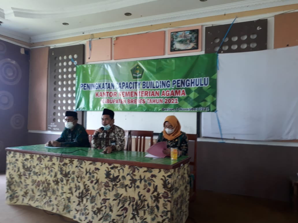 Capacity Building KUA Brebes Menyongsong Zona Integritas di Kemenag Brebes