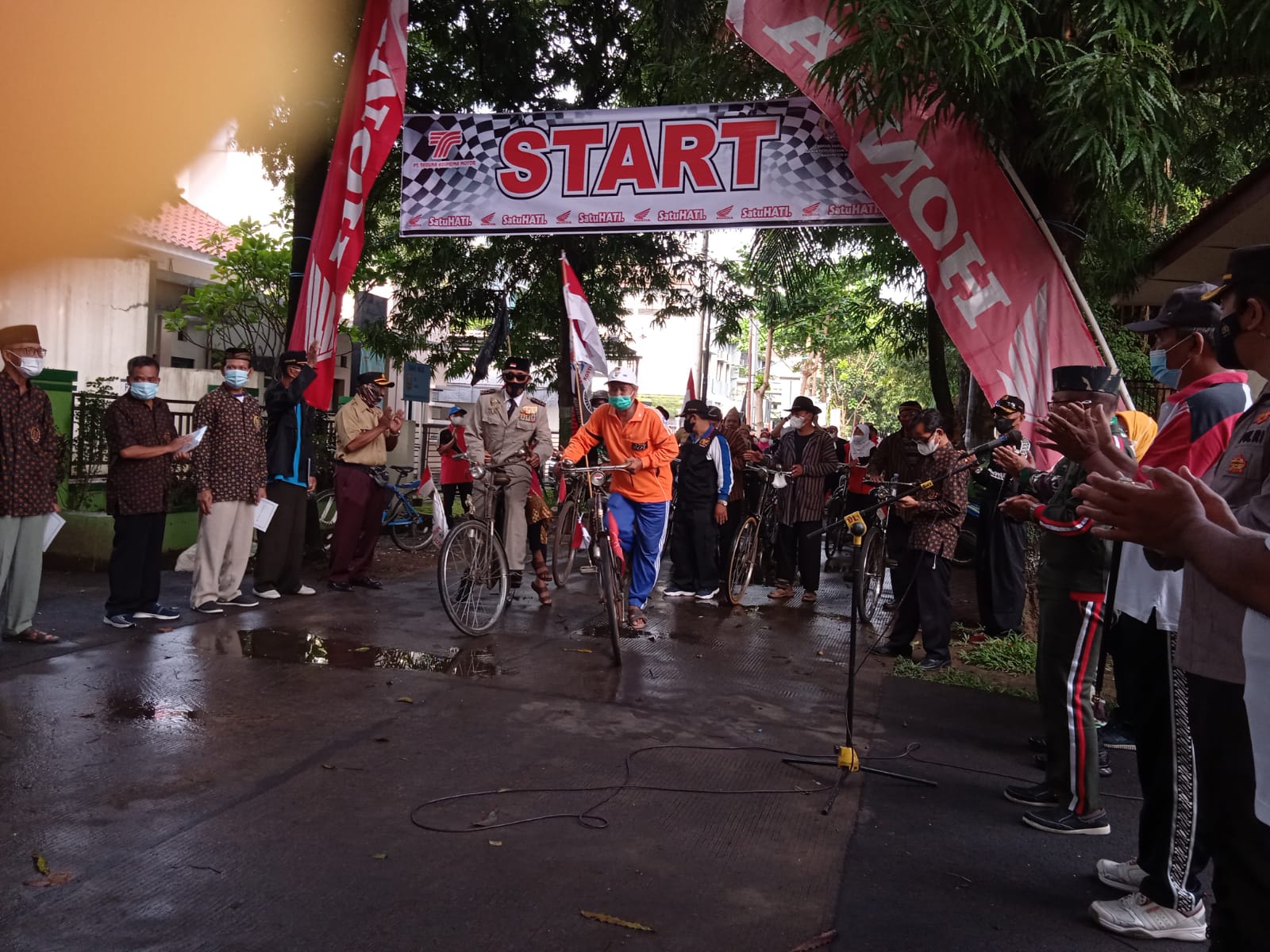 Ka Sub Bag TU Ikuti Gowes Bareng  DHC 45