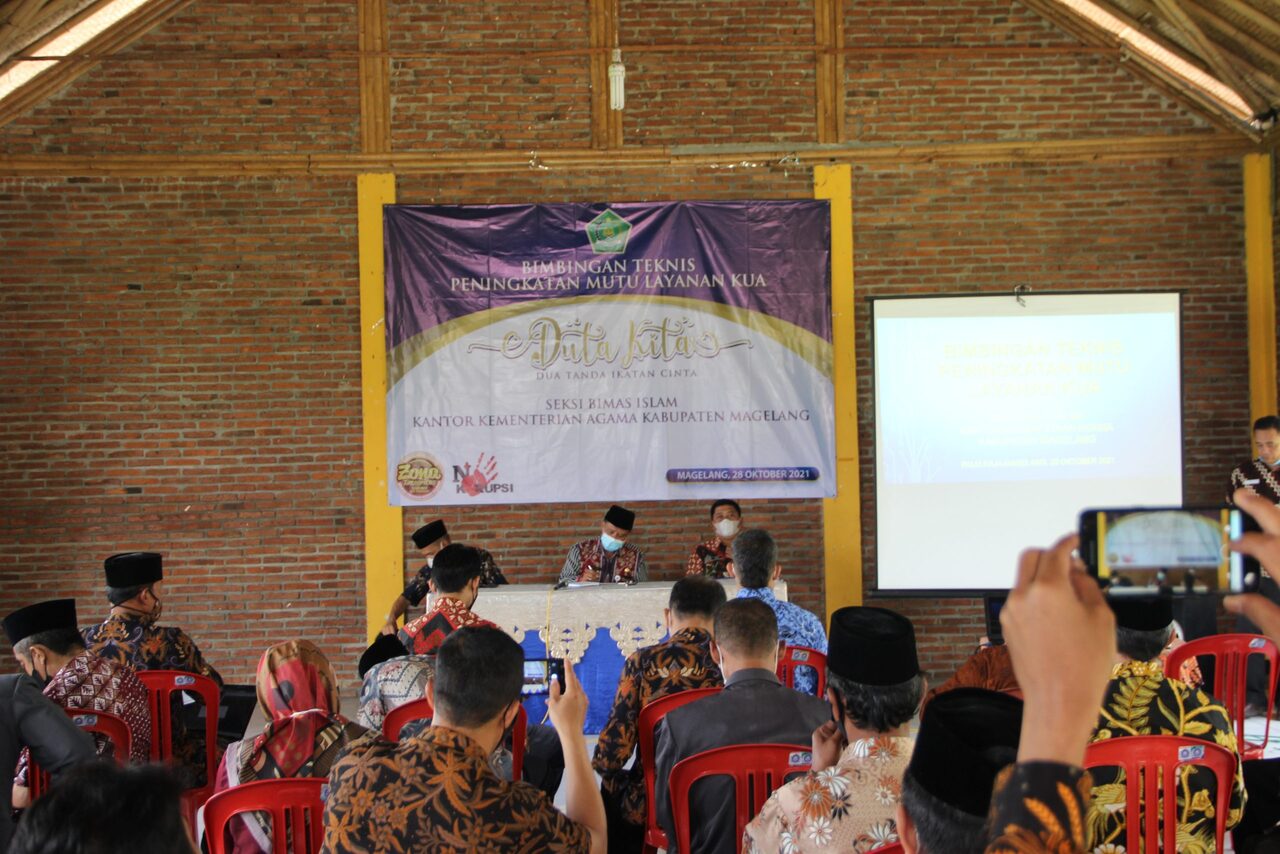 Kakankemenag Kab. Magelang “Dengan Program Revitalisasi KUA, Kedepan Tidak Hanya Melayani Umat Islam Saja Namun Semua Agama di Indonesia”