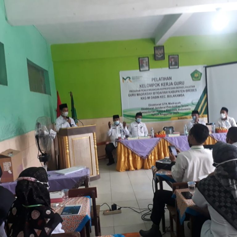 Pelatihan Kelompok Kerja Guru Bagi KKG MI Kelas  2 dan 6 Kec. Bulakamba