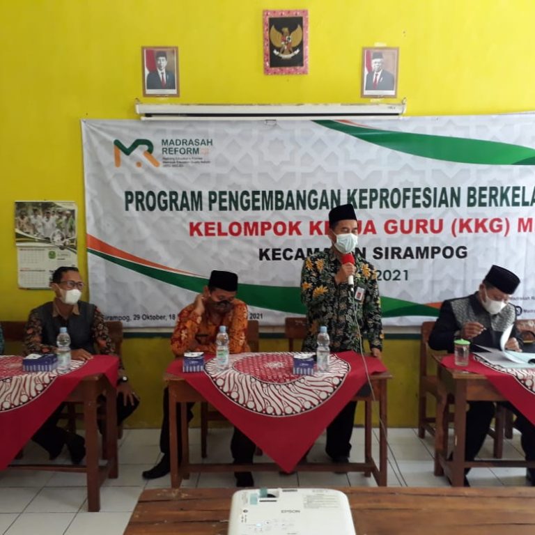 Pelatihan Kelompok Kerja Guru Bagi KKG MI Kelas 1, 2 dan 4