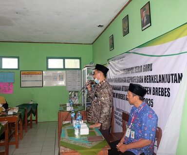 Kakankemenag Brebes Menutup Acara PKB di KKG MI 035-038 Bantarkawung