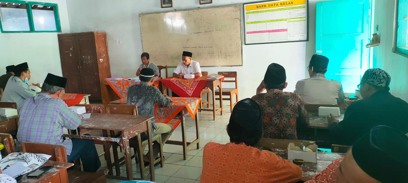 Pengetahuan Manajemen Pendidikan Bagi Kepala Madin
