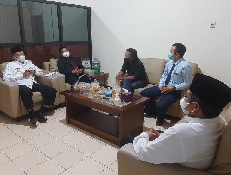 Koordinasi Majukan Wisata Religi Antar Kankemenag Wonosobo dengan Budayawan Lokal