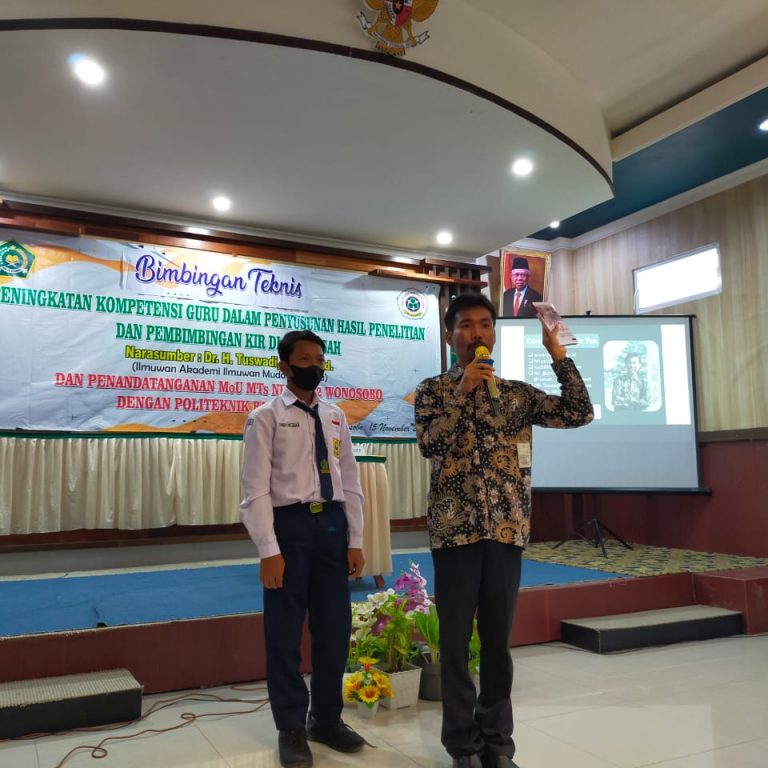 MTsN 2 Wonosobo Gelar Bimtek Peningkatan Kompetensi Guru