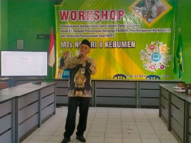 MTSN 8 Kebumen Gelar Workshop  Peningkatan Kompetensi Guru Dalam Pembelajaran Abad 21