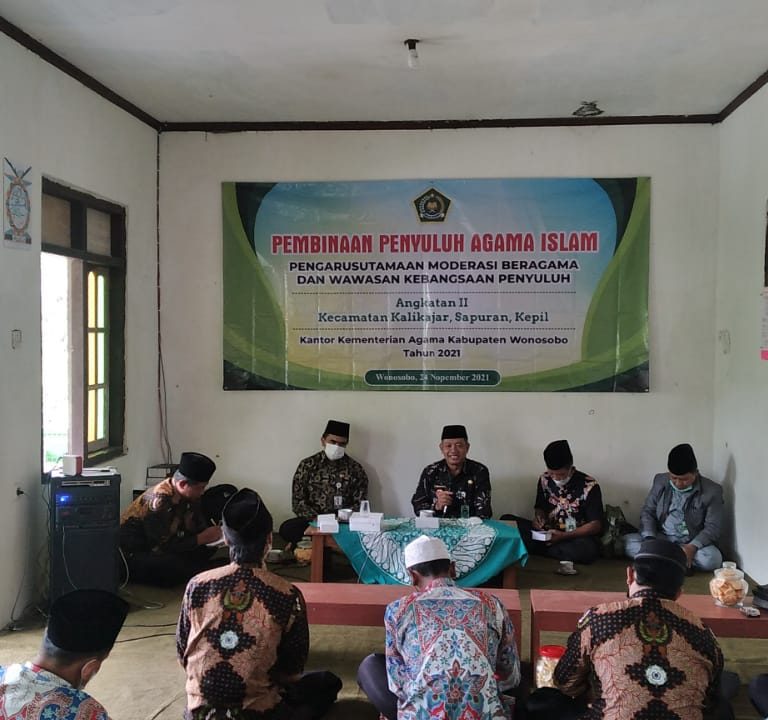 Kepala Kankemenag Wonosobo Buka Kegiatan Pembinaan Penyuluh Agama Islam Angkatan II