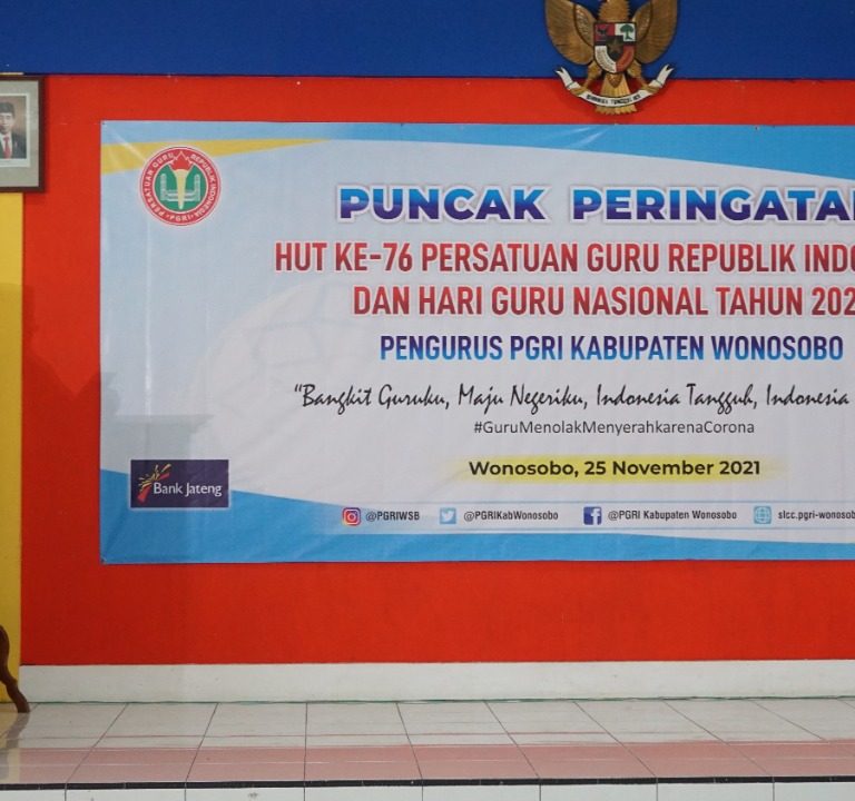 Bangkit Guruku Maju Negeriku Hut PGRI Ke 76 Kabupaten Wonosobo