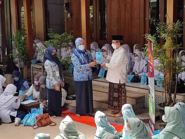 Gerimis di Ponpes Al-Ishlah Mangkang, Kota Semarang