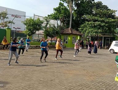 Senam Sehat Dengan Prokes Ketat