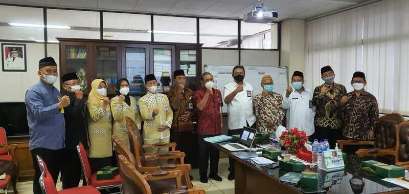 Kesuksesan Wakaf Sinergitas Semua Stakeholder