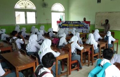 Siap Tertib, Peserta Didik MAN 2 Banjarnegara Ikuti Sosialisasi Operasi Zebra Candi