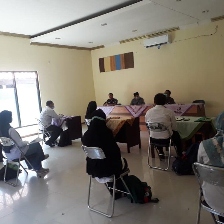 Pengarahan Kepada Tujuh CPNS Kankemenag Kabupaten Brebes