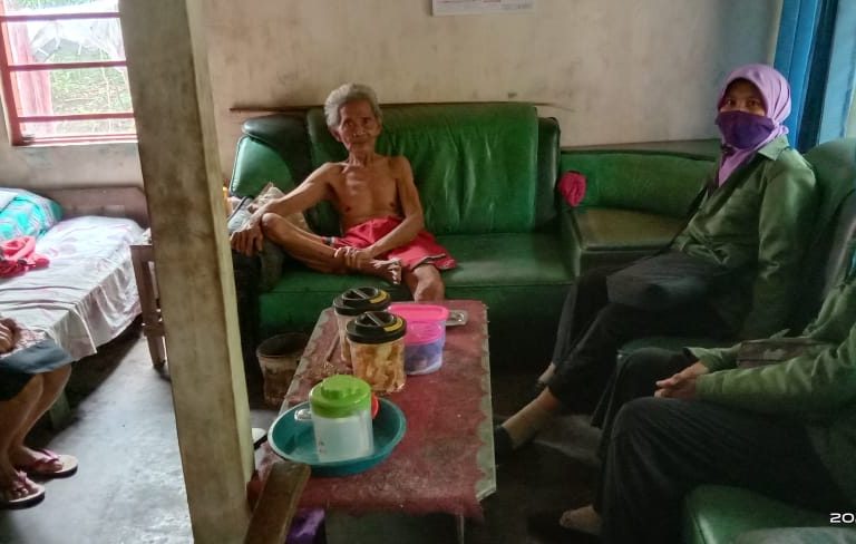 FKPAI KUA Mandiraja Berikan Pendampingan Kepada Keluarga Mualaf