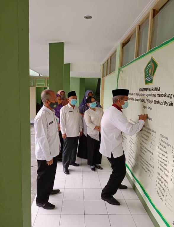Komitmen Bersama menuju ZI