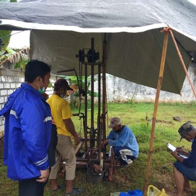 Persiapan Bangun Balai Nikah, Kemenag Rembang Lakukan Pengujian Tanah