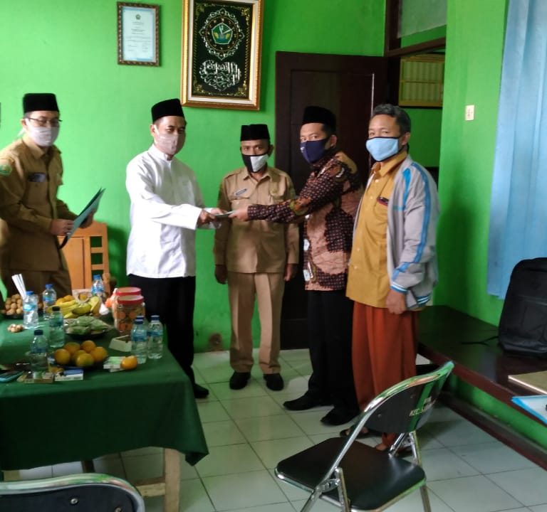 Kemenag Peduli pada Bencana Tanah Bergerak di Sirampog