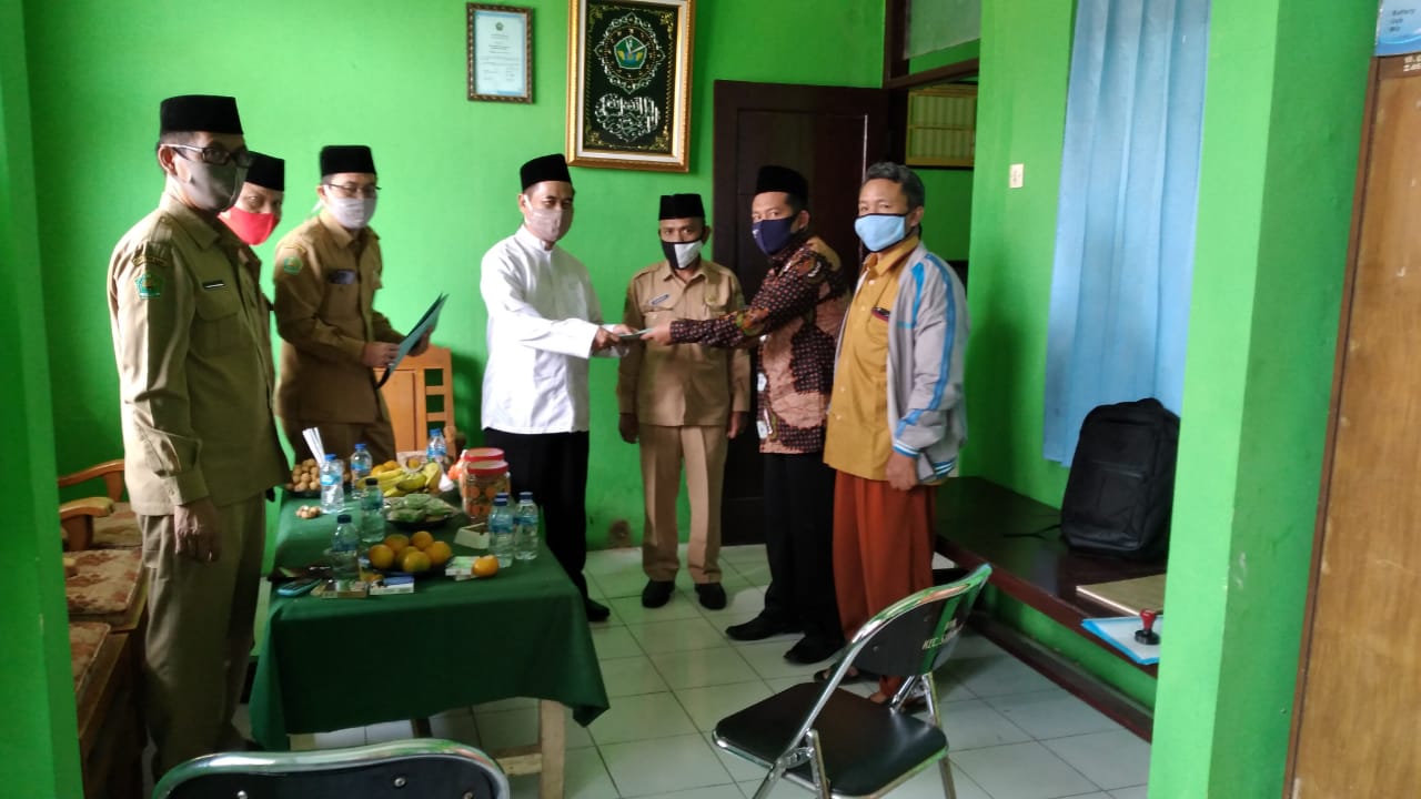 Kemenag Peduli pada Bencana Tanah Bergerak di Sirampog