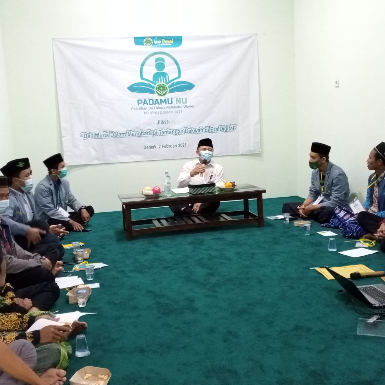 Berbagi Ilmu dengan Para Da’i Muda