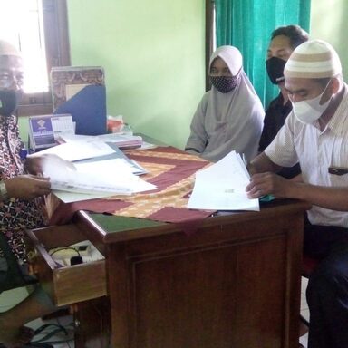 Meski Pandemi Covid 19 Belum Pergi,  Ikrar Wakaf di KUA Tidak Berhenti