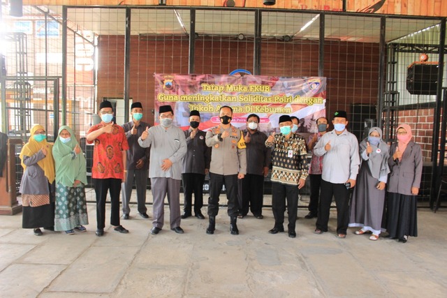 Tingkatkan Soliditas, Kapolres Kebumen Ajak Dialog Kemenag dan Tokoh Agama
