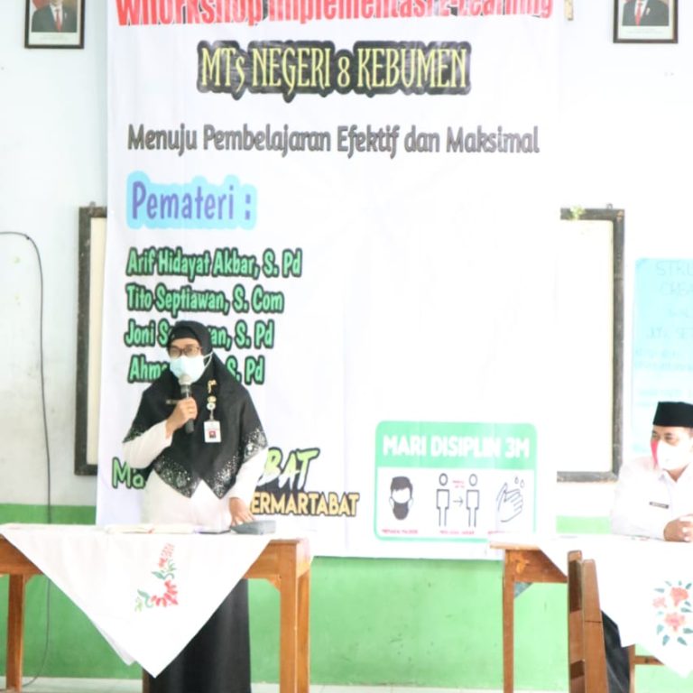 Menuju Pembelajaran Efektif MTsN 8 Kebumen Gelar Workshop Implementasi E-Learning