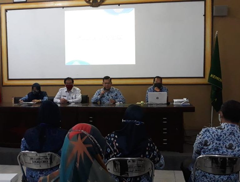 Sahabat Madrasah, Siap Mengantarkan Madrasah semakin Hebat Bermartabat
