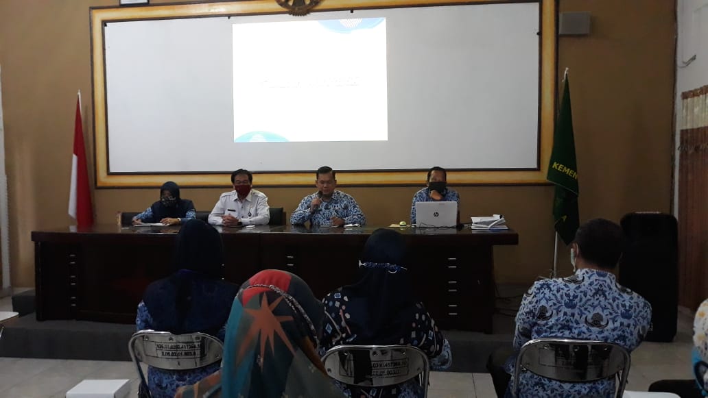 Sahabat Madrasah, Siap Mengantarkan Madrasah semakin Hebat Bermartabat