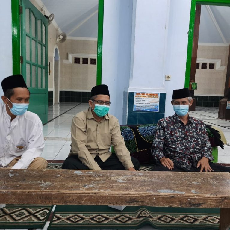 Kasi Bimas Islam Sosialisasikan Prokes 5 M Melalui Pengurus Takmir Masjid/Mushola