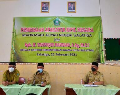 Kakankemenag Beri Pembinaaan pada ASN MAN Salatiga