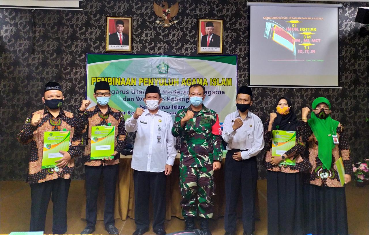 Pengarus Utamaan Moderasi Beragama dan Wawasan Kebangsaan bagi Penyuluh Agama Islam
