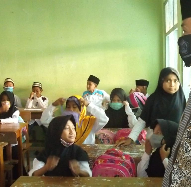 Madin Pertahankan Tradisi Muhafadoh Syiiran