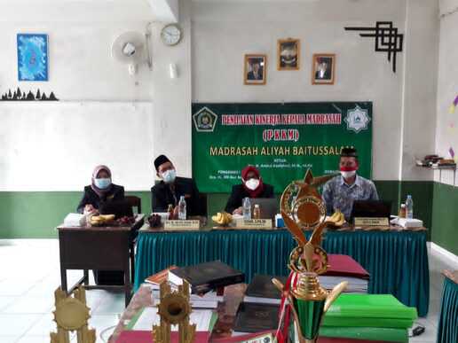 H. Muhdi: Jadikan PKKM Sebagai Evaluasi Untuk Meningkatkan Kinerja Kepala Madrasah