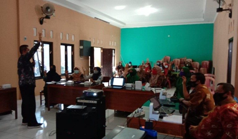 KKG Al-Faqih Gelar Bimtek Pelatihan Jurnalistik