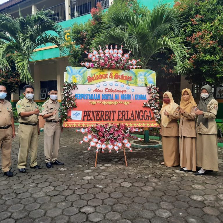 MIN 1 Kendal Launching Perpustakaan Digital