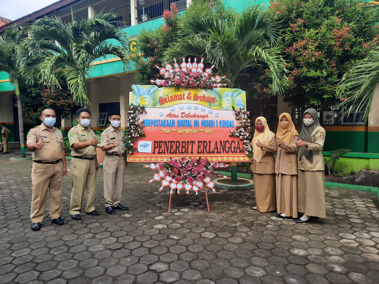 MIN 1 Kendal Launching Perpustakaan Digital