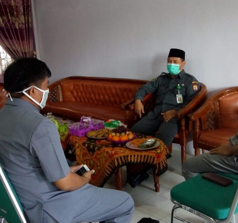 Silaturahmi ke MTs. N 2 Kendal, Mahrus Pastikan POS UM Siap