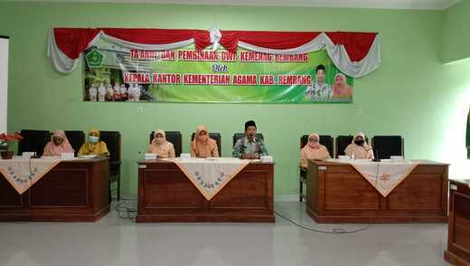 Anggota DWP Harus Memahami Tugas dan Fungsi Suami sebagai ASN Kemenag