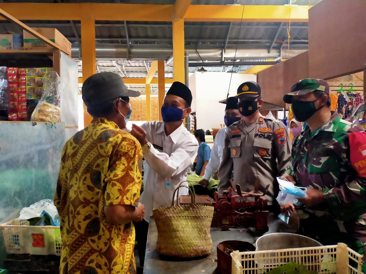 KUA dan Penyuluh Kampanyekan Kembali Protokol Kesehatan yang Mulai Terabaikan