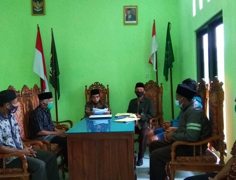 PAIF Kecamatan Pagentan Lakukan Pendampingan Pelayanan Ikrar Wakaf