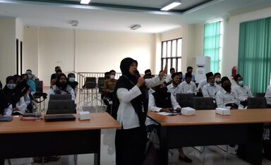 Penyusunan Soal HOTS Tahap III, Tutor Sampaikan Strategi Susun Soal