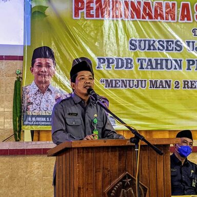 Bina ASN MAN 2 Rembang, Kakankemenag Sampaikan Madrasah Sudah Berkualitas Internasional